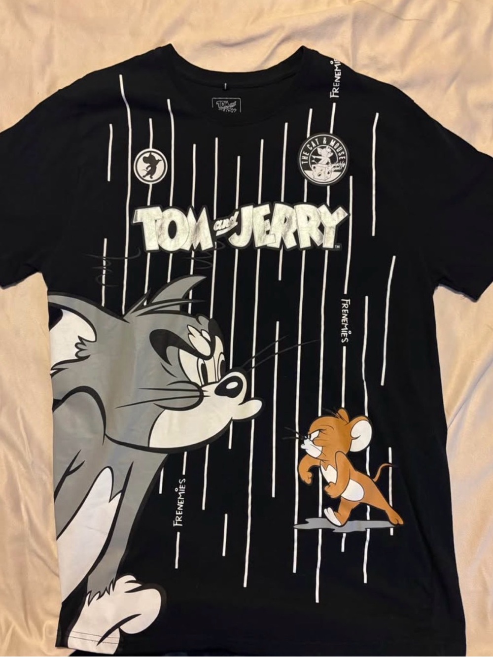 Tom & Jerry Graphic Tee with Gray and